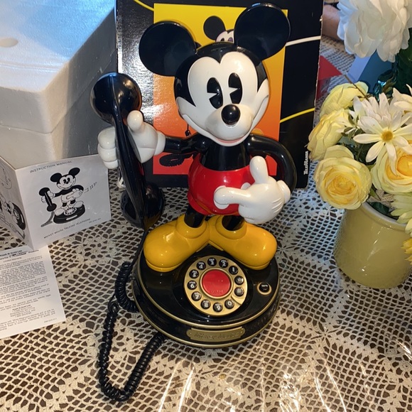 Mickey Mouse Push Button Telephone - Picture 3 of 15